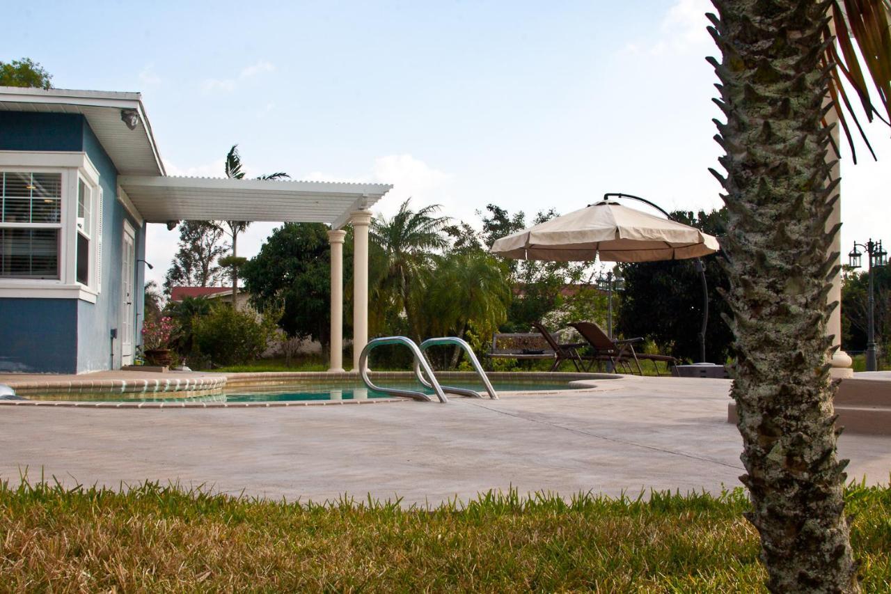 Homestay Weston Ranches Southwest Ranches Exterior photo